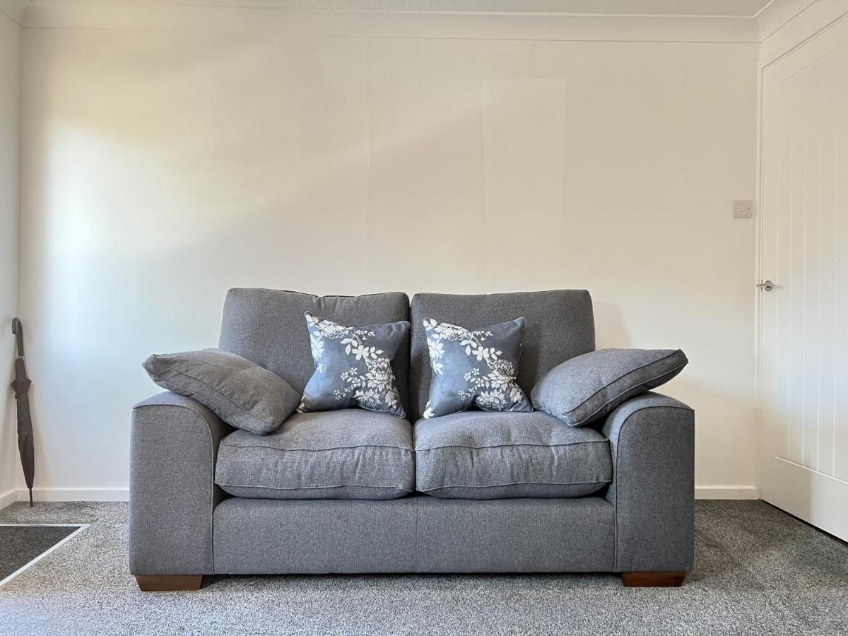 Modern 2 Bed Townhouse Just Outside City Walls With Free Private Parking Йорк Екстериор снимка